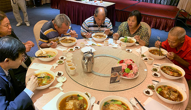 門諾、煙波攜手愛心公益 邀癌友品嘗美味牛肉麵